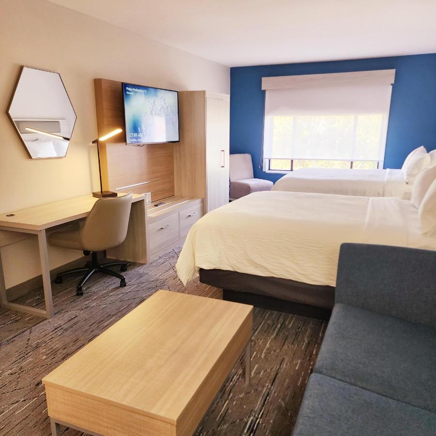 Holiday Inn Express & Suites Lexington By Ihg Bagian luar foto